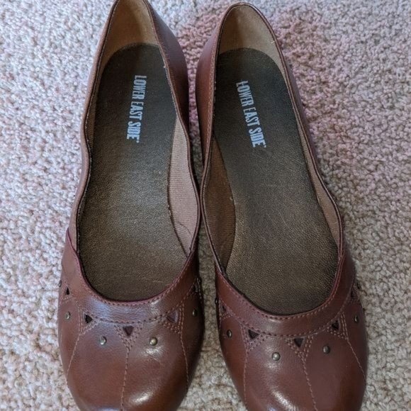 LOWER EAST SIDE WOMENS BROWN FAUX LEATHER LOW WEDGE HEELS SLIP ON SHOES SIZE 8.5 - Picture 10 of 13